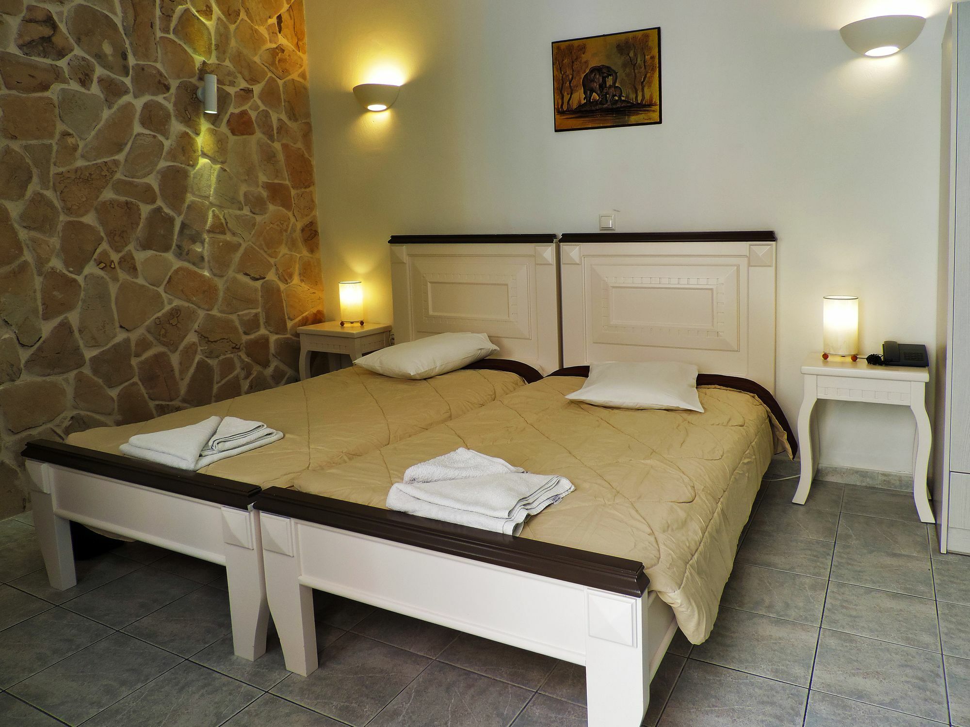 Sea Side Beach Hotel Καμάρι Εξωτερικό φωτογραφία