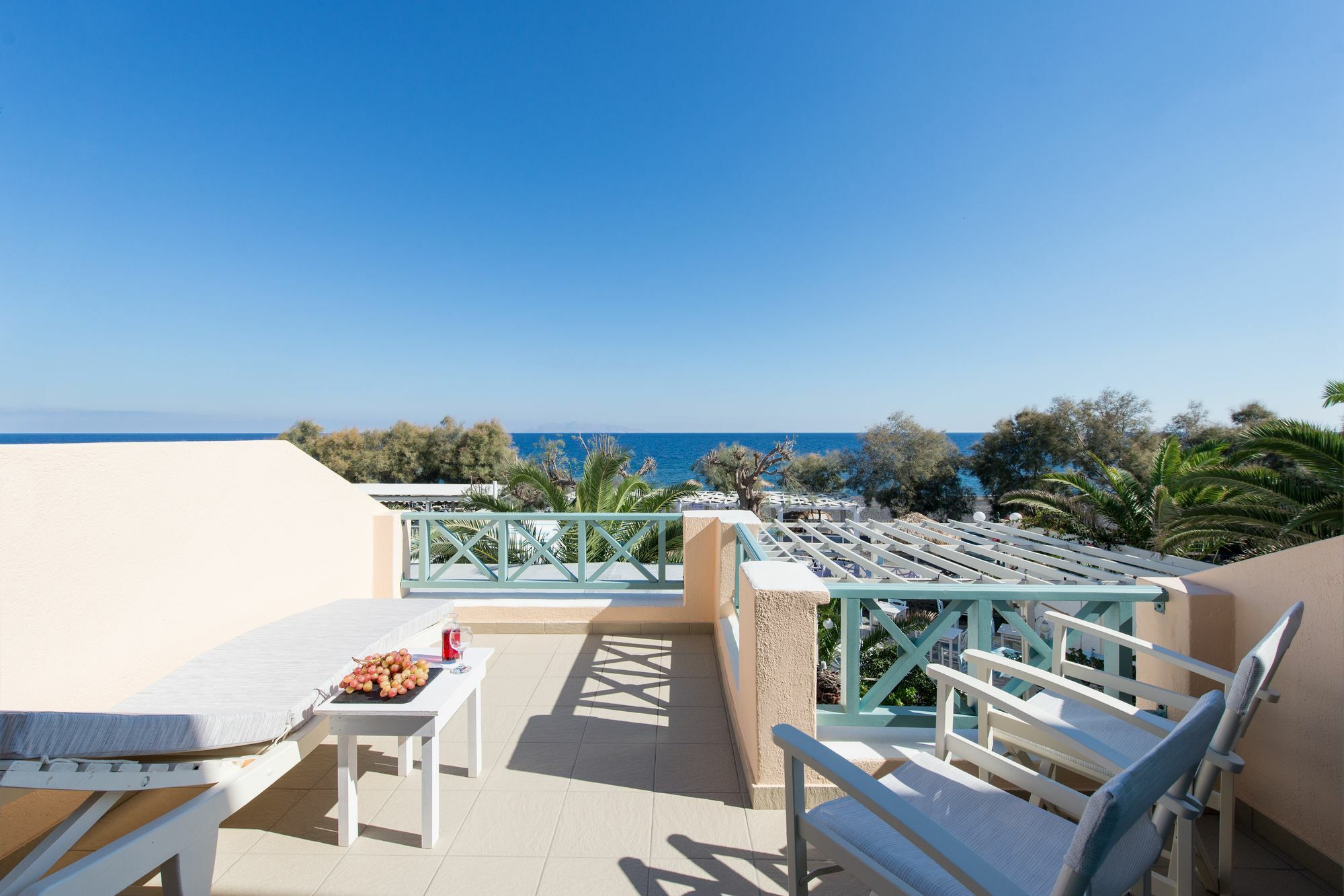 Sea Side Beach Hotel Καμάρι Εξωτερικό φωτογραφία